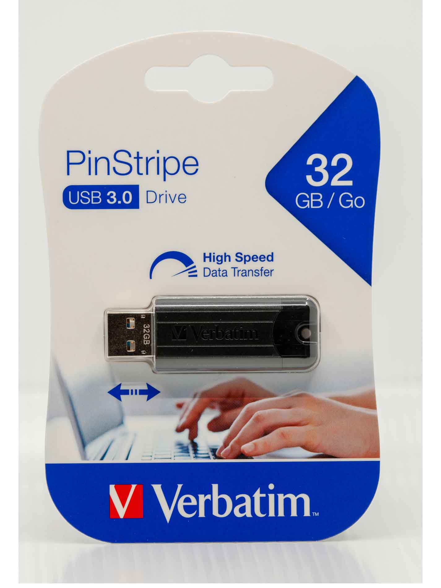 Verbatim PinStripe USB3.0 32GB Flash Drive
